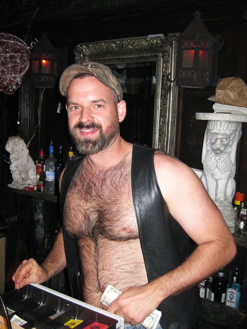 hairy chest - IMG_1759