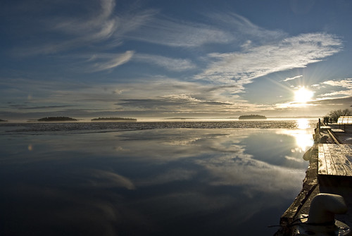 sunset reflection ice water bench real islands elba archipelago bore tullhuset thecontinuum västerås mälaren elbakajen lillåudden