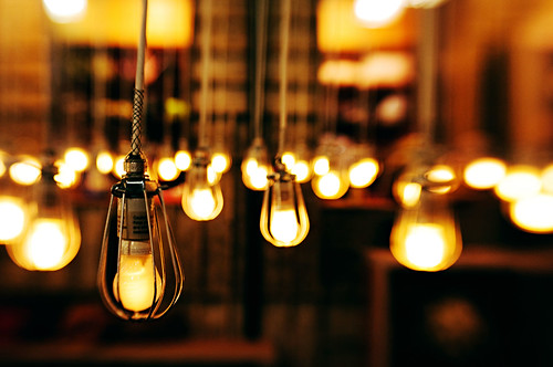 How many people does it take to change this lightbulb? by Daifuku Sensei