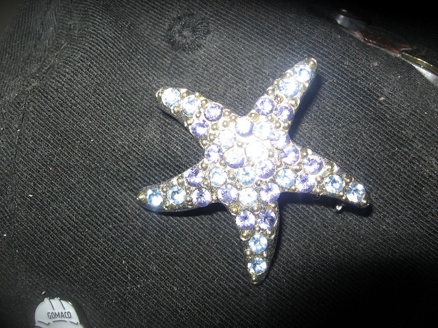 Blue Starfish on Black hat