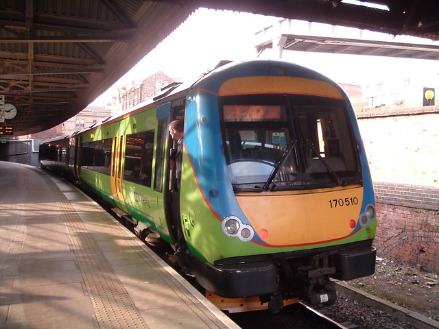 Class 170 at Nottingham