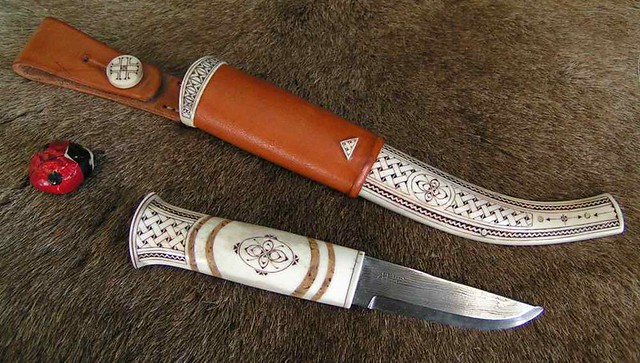 043101 - Sáme knife with engravings made by Hans Henrik Hansen - Denmark