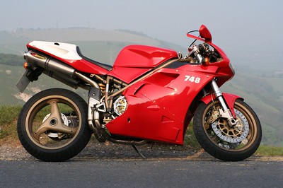 Ducati 748