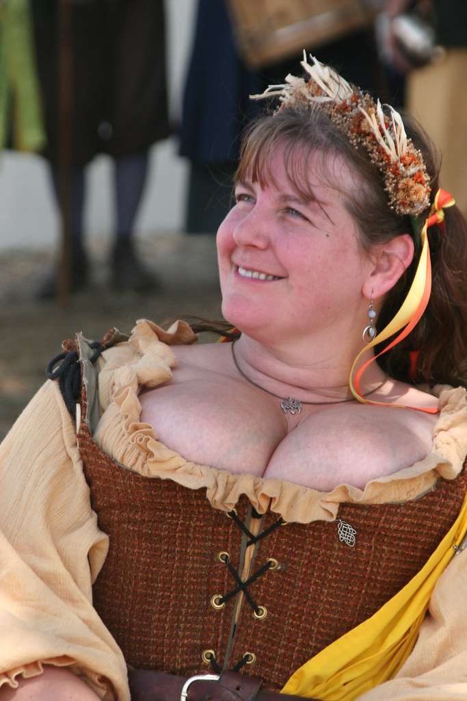 Renaissance fair wench ✔ fairefest: Texas Renaissance Festiv
