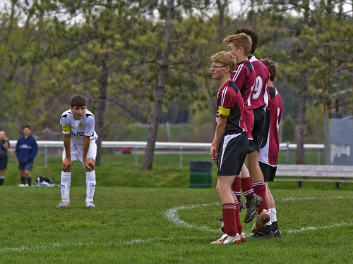 canada canon spring soccer handheld orangeville rebelxt 50views 25views photoshopcs3 canonef70300mmf456 7pointsystem bypaulchambers topazvivacity southsimcoeunitedu15boys stormfront2009 rocksteadyimages