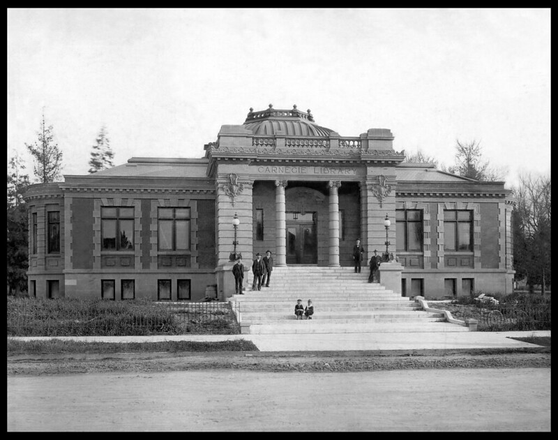 Carnegie Library, Fourth & San Fernando, circa 1905