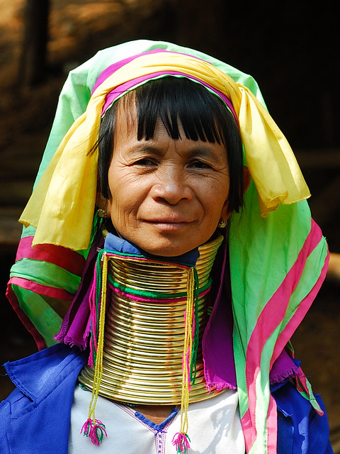 Paduang (Long Neck) Woman