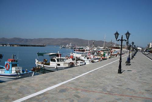 summer sun holiday boats greece evia karystos archwayandres