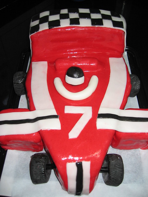 racing car cake