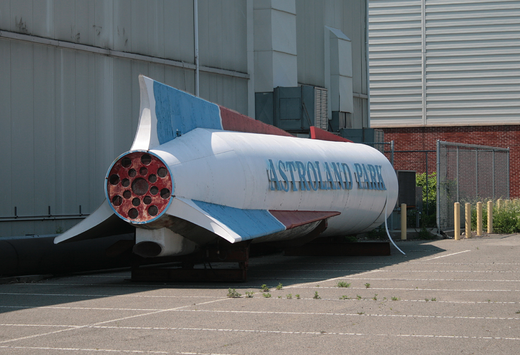 ASTROLAND PARK (Coney Island) Rocket in 
