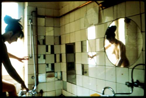 Nan Goldin - Kate In The Tub, West Berlin, 1984