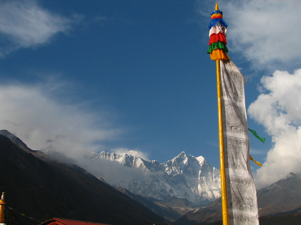Nepal - Sagarmatha Trek - 242 - Prayer flag pole with Lhotse and Everest
