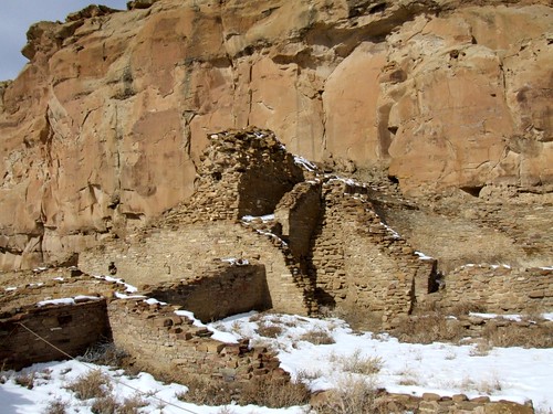 cliff snow newmexico stairs climb ruins butte pueblo canyon stairwell staircase walls nationalparkservice chacocanyon kiva westblock eastblock chetroketl grips handholds chacoculturenationalhistoricpark talusunit