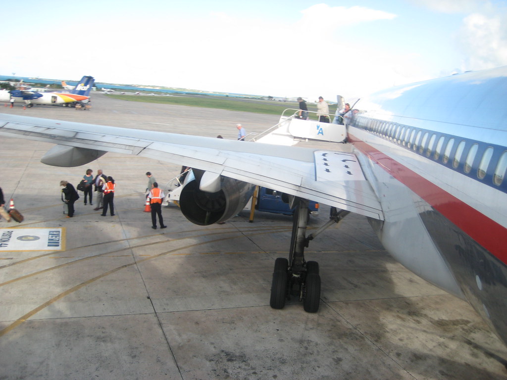 Arriving to Antigua & Barbuda