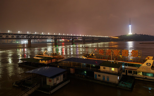 china bridge water night river evening yangtzeriver wuhan hubei changjiang number1 wuchang hanyang canon6d lightroom5 yangtzenumber1bridge