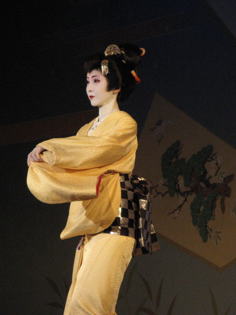 Geisha Tsuneyuu | Kyoto as the anchient capital of Tokyo has… | Flickr