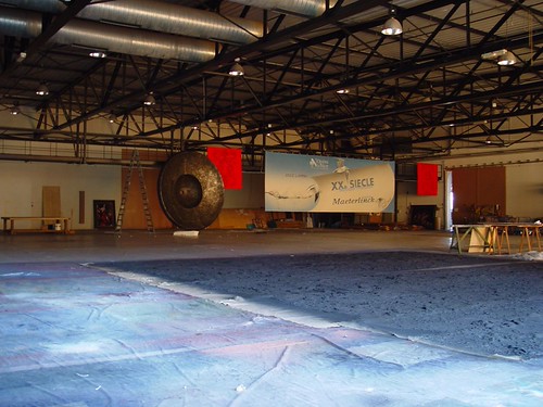 Opera Contruction | by variable resistance