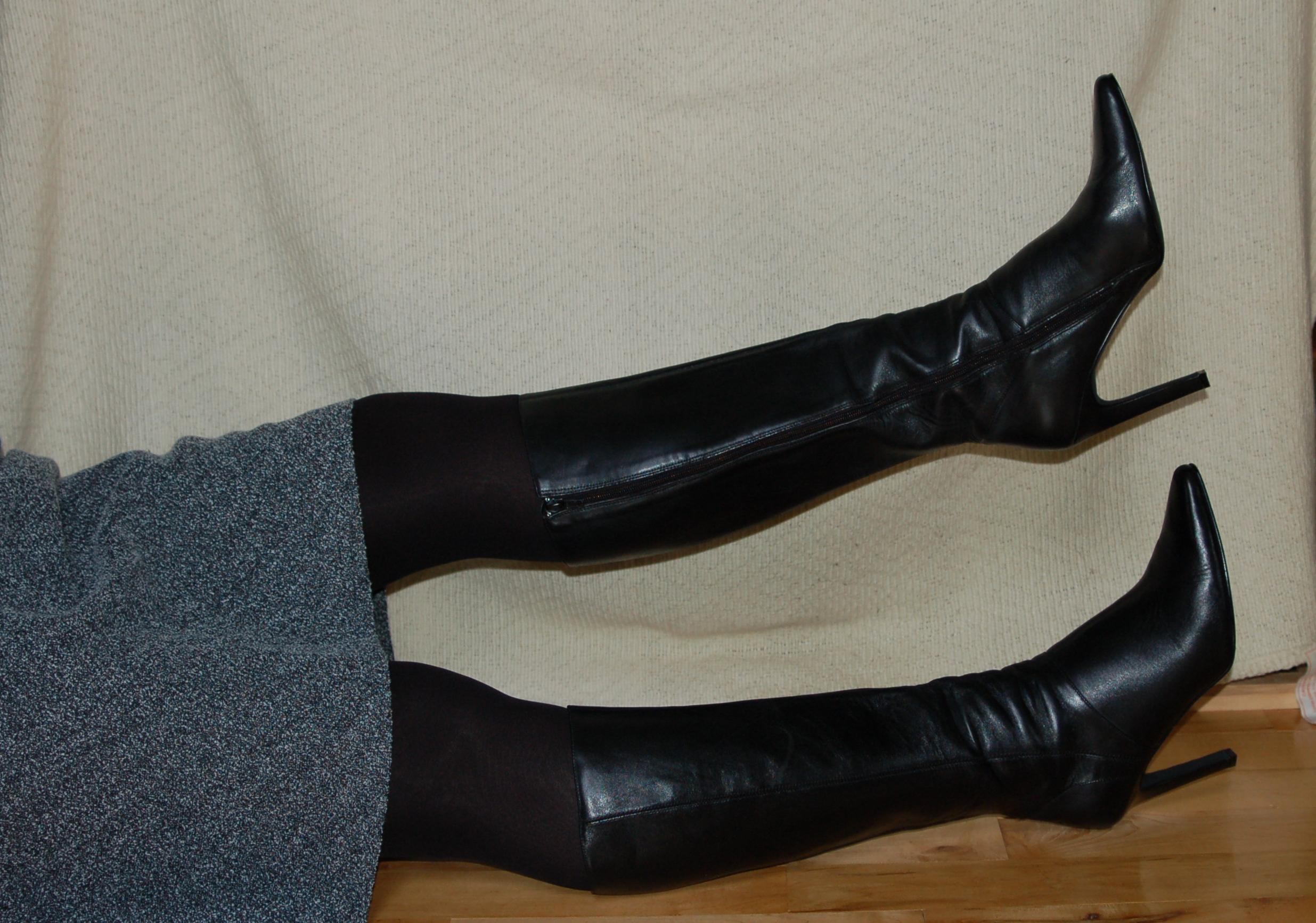 All sizes | 90s Black Knee High Boots 7 | Flickr - Photo Sharing!