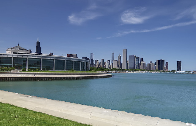 Shedd Aquarium and Chicago skyline