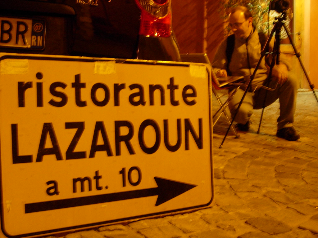 Lazaroun