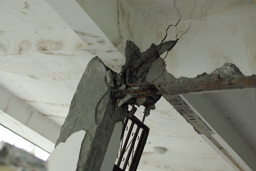 Structural Damage School Yingxiu Middle School Structural Damage | Yingxiu lost 5000 … | Flickr