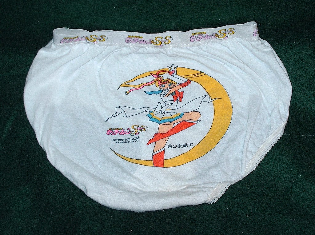 SAILOR MOON Japanese Underwear - Panties sz 8 girls.