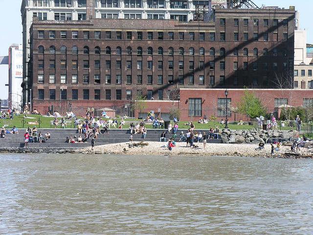 Brooklyn Bridge Park, Earth Day 2007