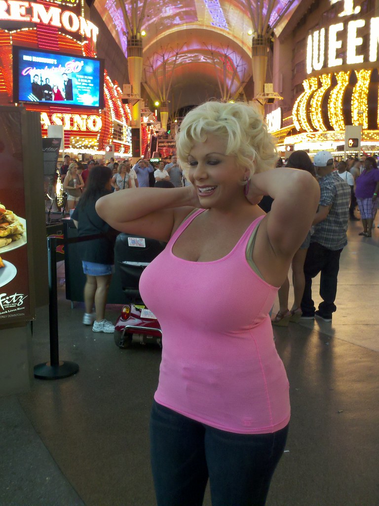 Claudia Marie On Fremont St This Is Me On Fremont St On Flickr