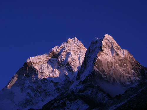nepal sunset mountains expedition himalaya khumbu amadablam node:id=178