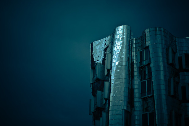 Deep blue: Modern architecture