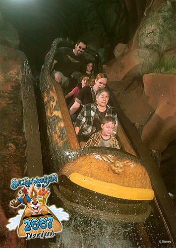Splash Mountain | I think this photo is so funny! Look how m… | Flickr