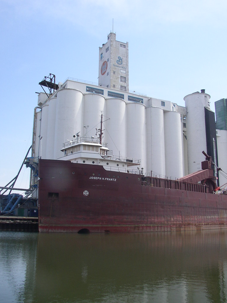 Joeseph H. Frantz | The Joseph H Frantz awaiting its demise … | Flickr