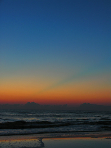 blue sky orange beach clouds sunrise dawn sand listeningto fl atlanticocean flaglerbeach georgethoroughgood livein99
