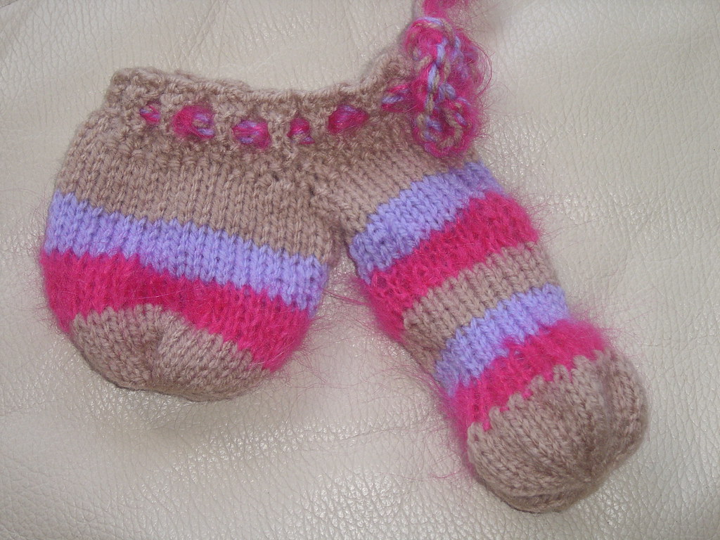 Willy warmer for Breast cancer raffle Knitted as a novelty… Flickr