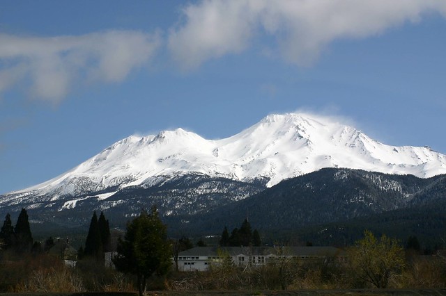 001 Mount Shasta
