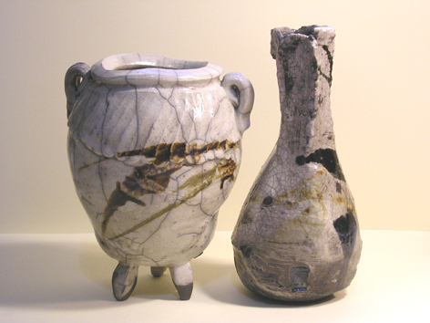 Pot and Bottle (Vasija y Botella)