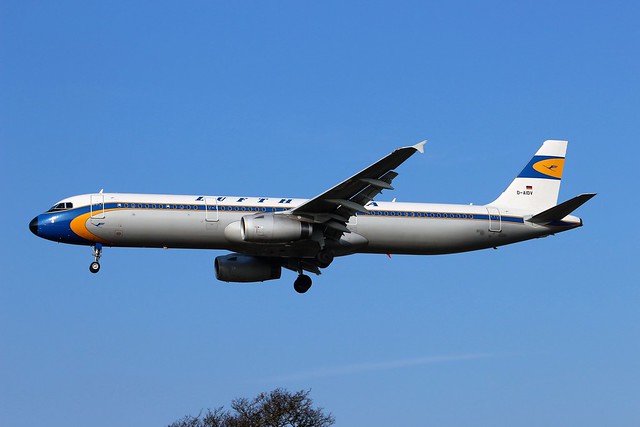 D-AIDV Airbus A321-231 Lufthansa Retro livery