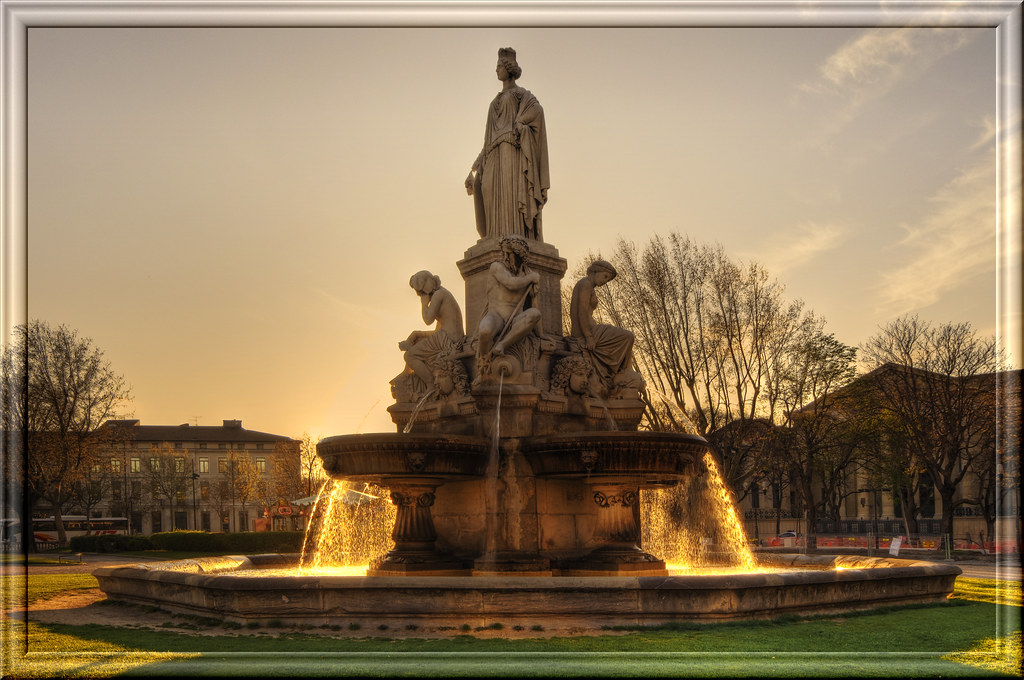 Charles-De-Gaulle-Platz