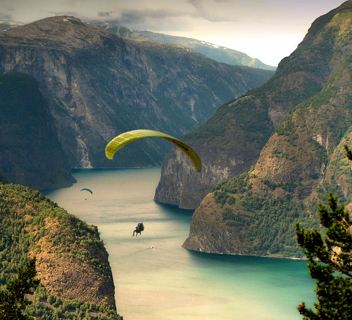 Paragliding along the Aurlandfjords