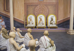 Museum by the Hutheesing Jain temple