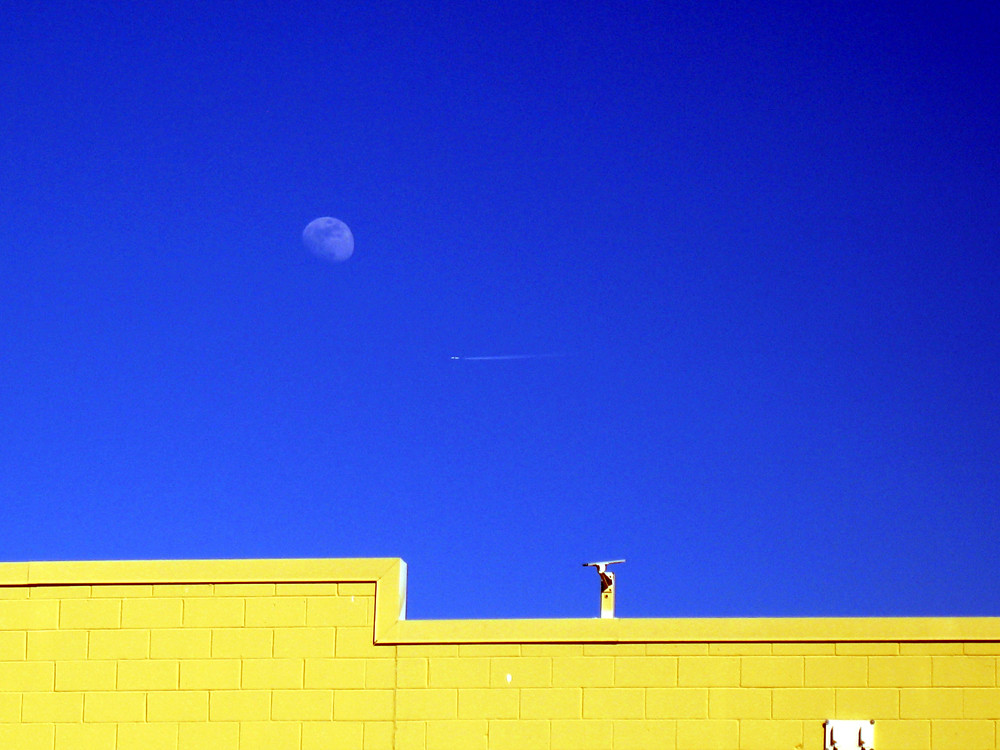 Blue Moon UFO by BayRoadPhoto/Laura