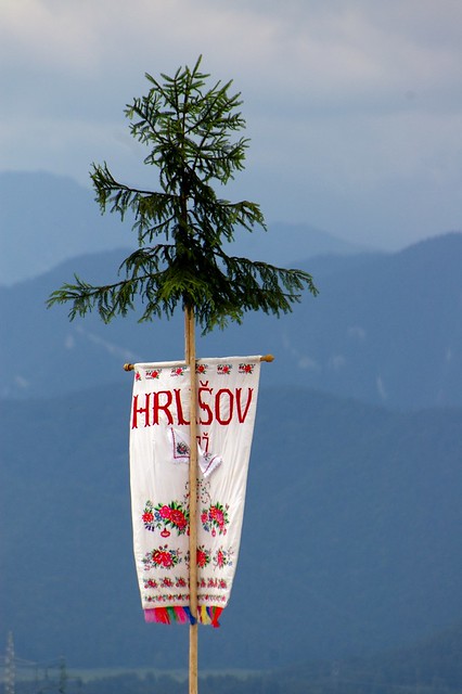Hrusov banner