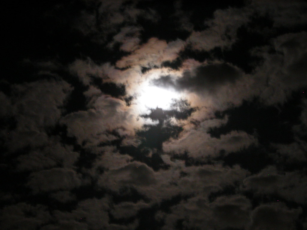 Cielo Nuvoloso Di Notte Cristian Santinon Flickr