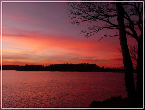 Lac de Bouzey - Coucher de soleil by BrunS., Bouzey - Lorraine - Francesunset sky sun lake france reflection tree nature water landscape lac lorr