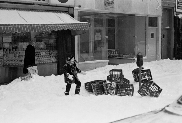 Boro Park Brooklyn  businesses Jewish Community Winter 1975-76 Minolta SRT-102  Pic C