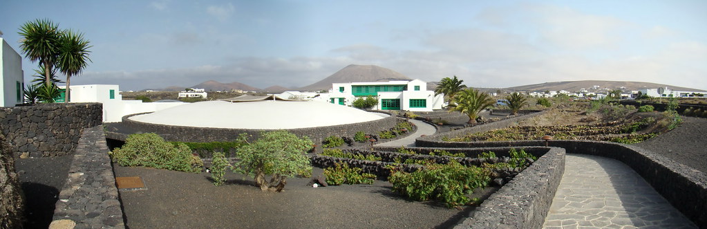 exterior edificios y jardín de Casa Museo del Campesino CACT Ctra Arrecife a Tinajo  8 Mozaga Isla de Lanzarote 12