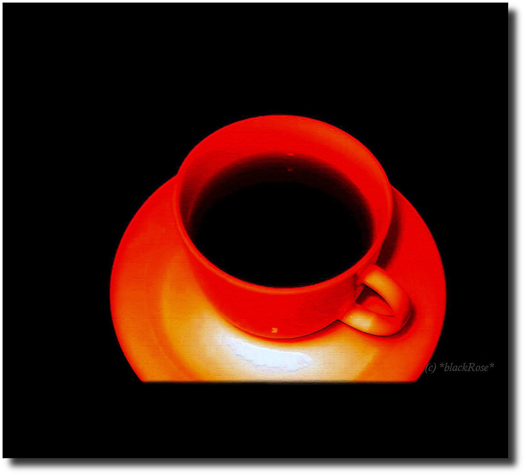 voilá, a cup of coffee :-) by *blackRose* (rare but there)
