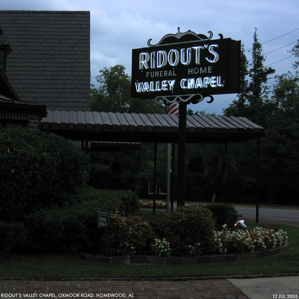 Ridout's Valley Chapel A funeral home in Homewood, Alabama… Flickr
