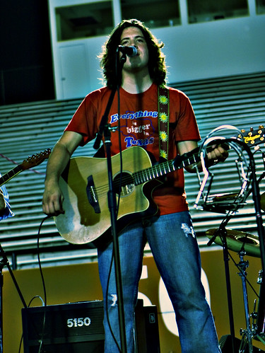 Aspiring Rock Singer | by R&R Finn