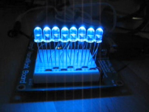blue3 | More BASIC Stamp microcontroller fun - animating a s… | Flickr